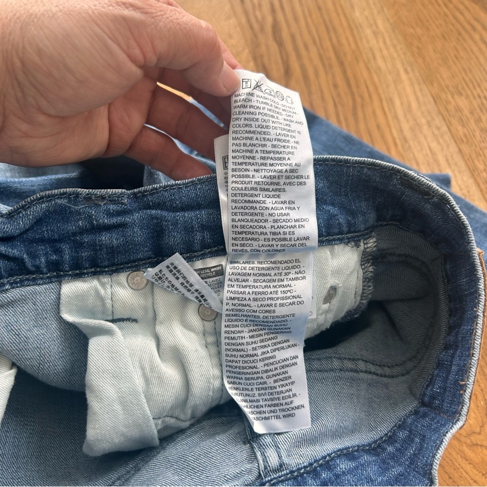 Levi's 513™ Slim Straight jeans. - Picture 8 of 15